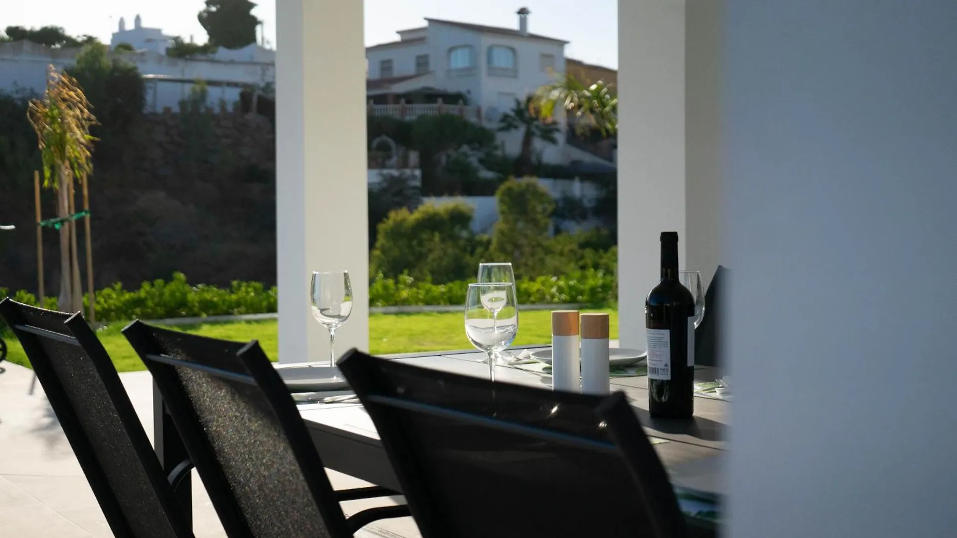 Casa Oasis Benajarafe Villa 0*,  Spain